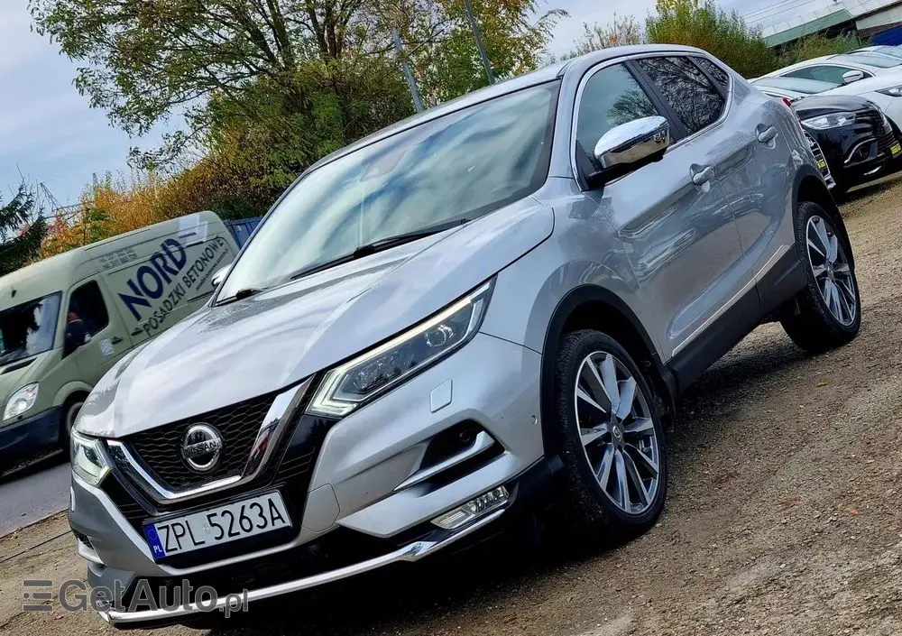 NISSAN Qashqai 1.6 DCi Tekna+ Xtronic