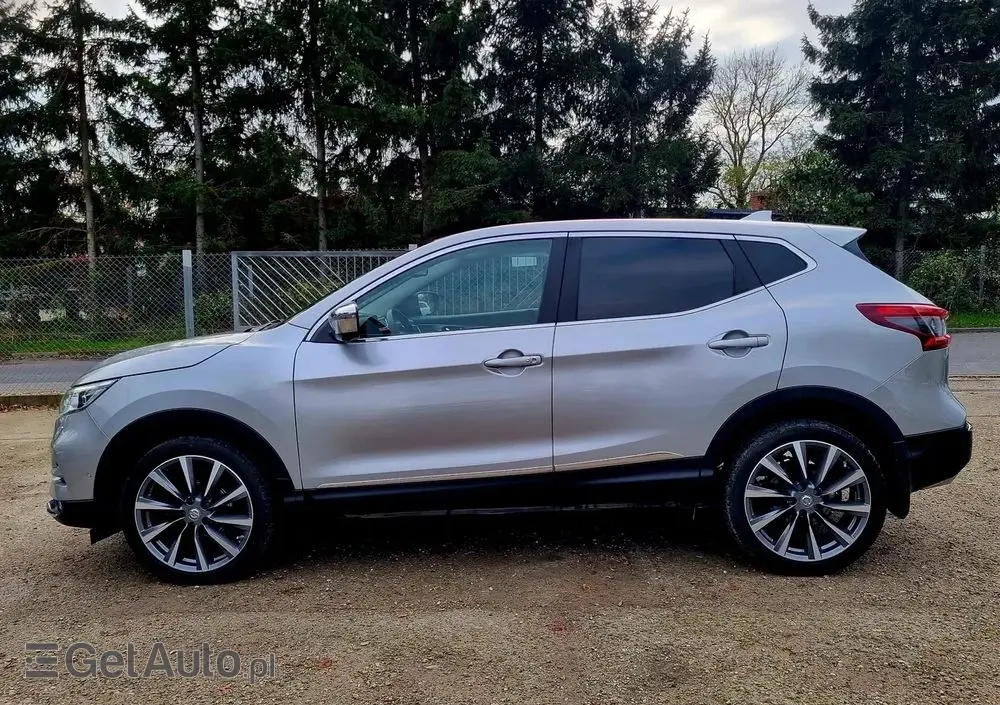NISSAN Qashqai 1.6 DCi Tekna+ Xtronic