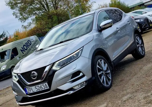 NISSAN Qashqai 1.6 DCi Tekna+ Xtronic