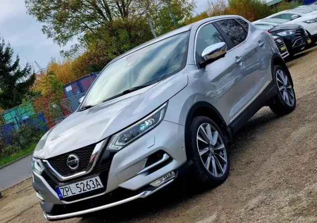 NISSAN Qashqai 1.6 DCi Tekna+ Xtronic