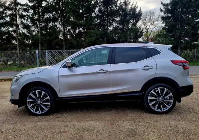 NISSAN Qashqai 1.6 DCi Tekna+ Xtronic