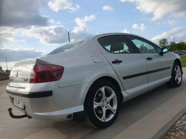 PEUGEOT 407 