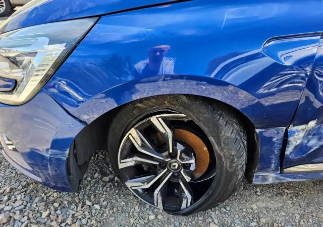 RENAULT Clio BLUE dCi 85 EXPERIENCE