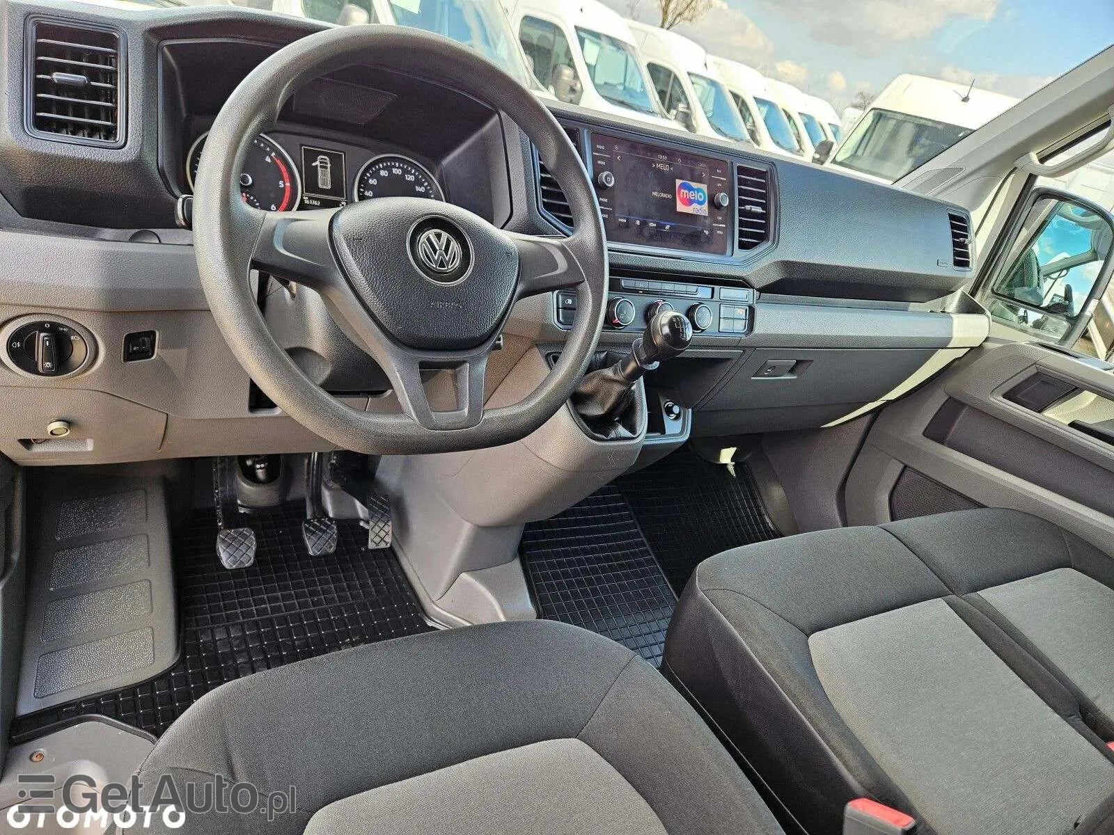 VOLKSWAGEN Crafter L