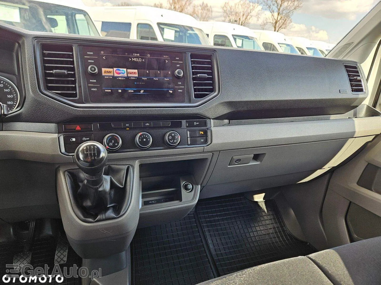 VOLKSWAGEN Crafter L