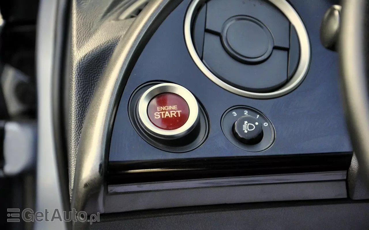 HONDA Civic 1.8i-VTEC Sport