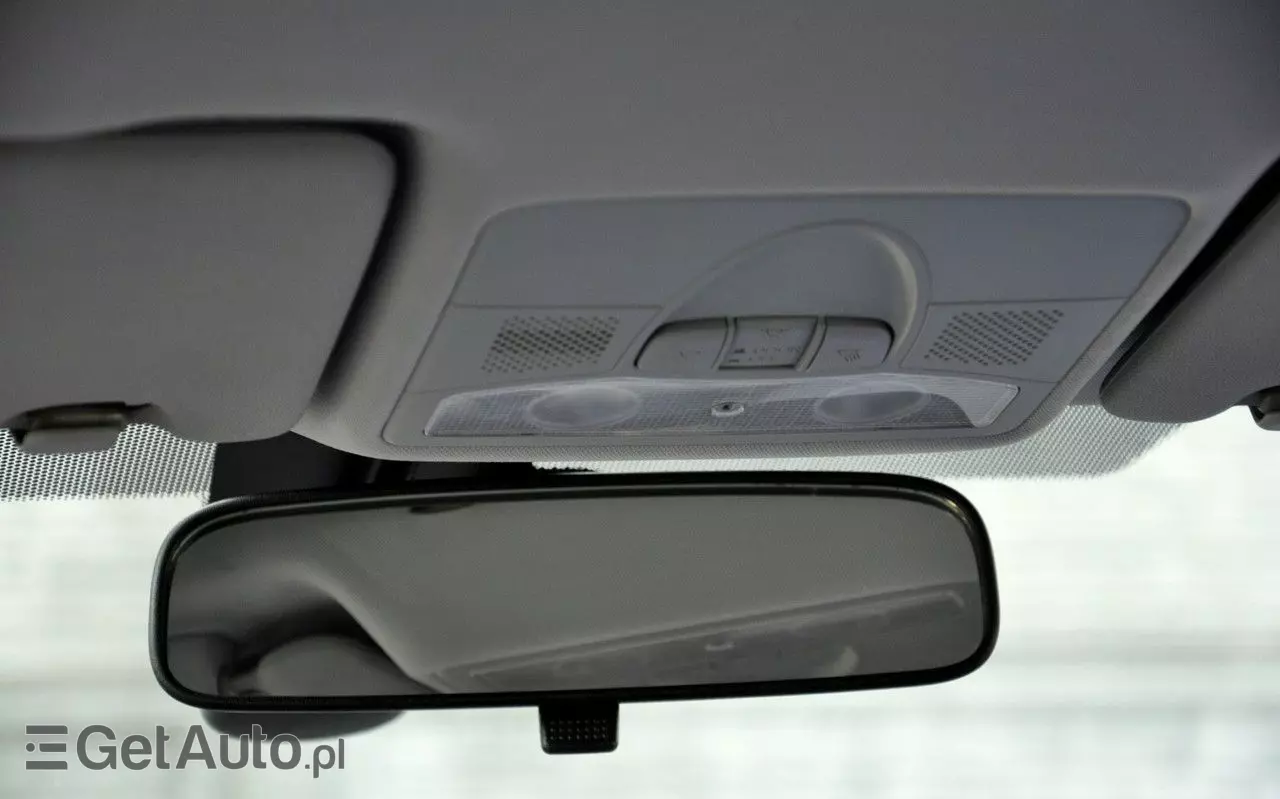 HONDA Civic 1.8i-VTEC Sport