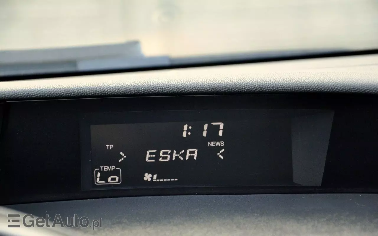 HONDA Civic 1.8i-VTEC Sport