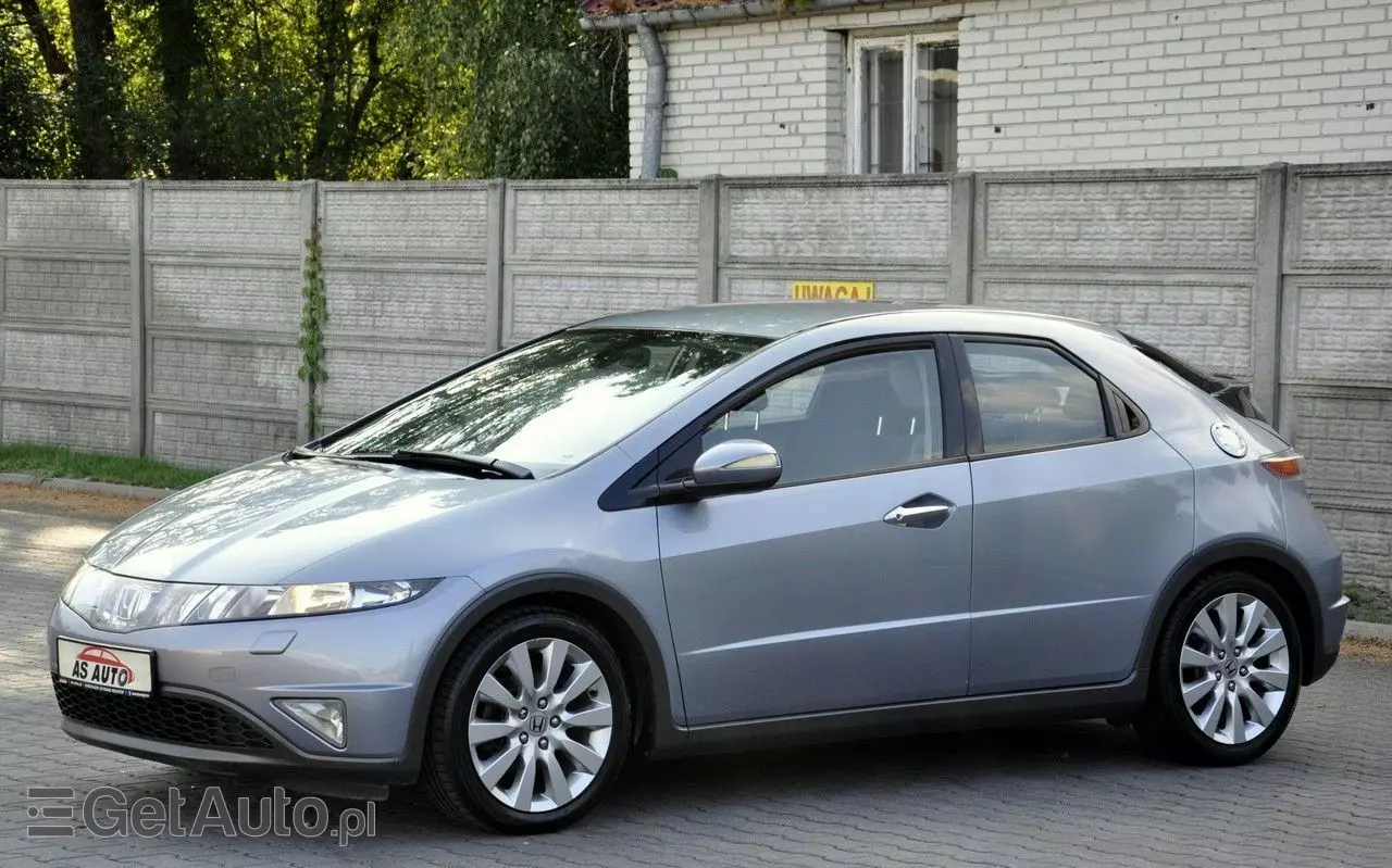 HONDA Civic 1.8i-VTEC Sport