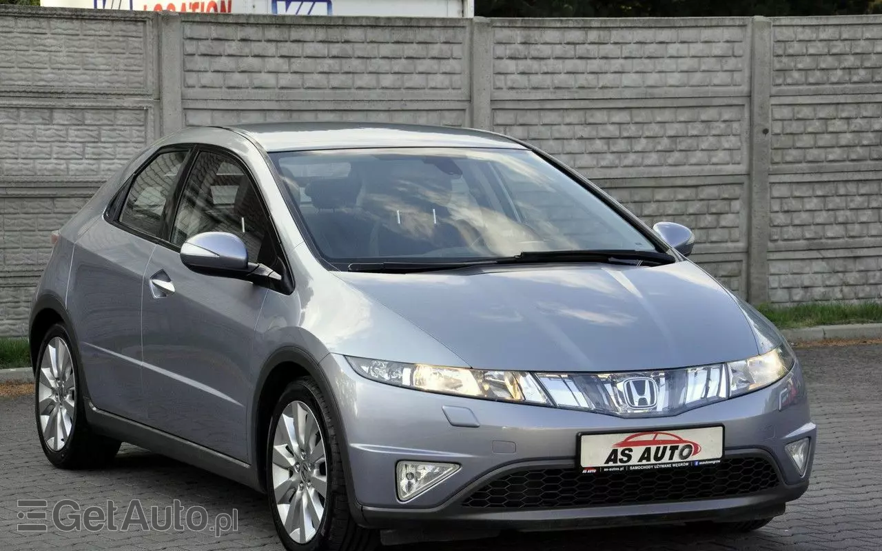 HONDA Civic 1.8i-VTEC Sport