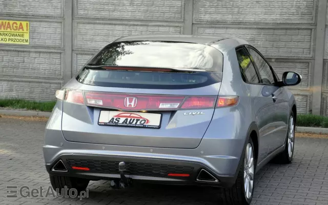 HONDA Civic 1.8i-VTEC Sport