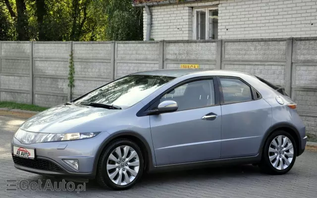 HONDA Civic 1.8i-VTEC Sport