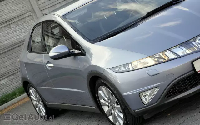 HONDA Civic 1.8i-VTEC Sport