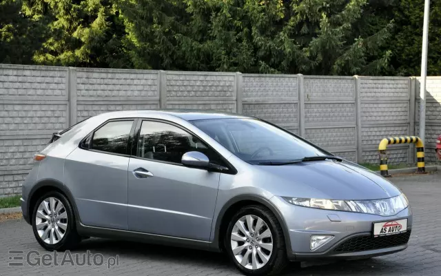 HONDA Civic 1.8i-VTEC Sport