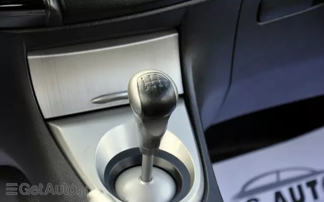 HONDA Civic 1.8i-VTEC Sport