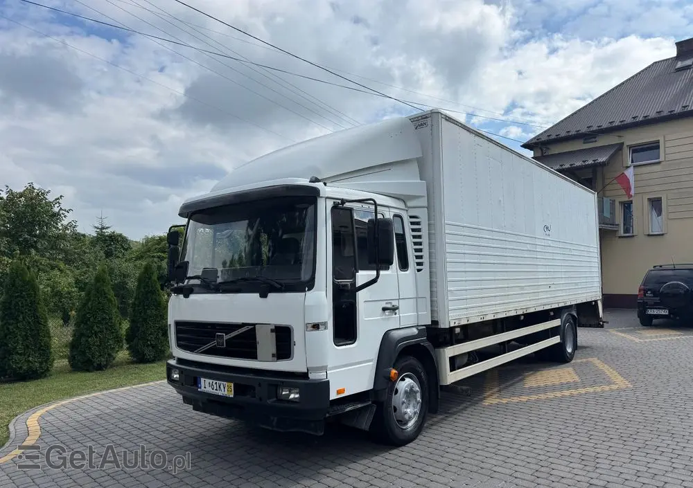 VOLVO FL6L 