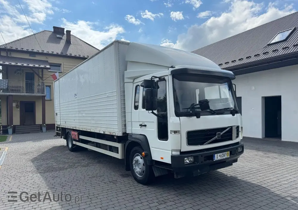 VOLVO FL6L 