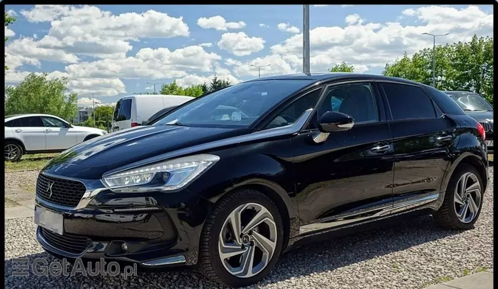 DS 5 