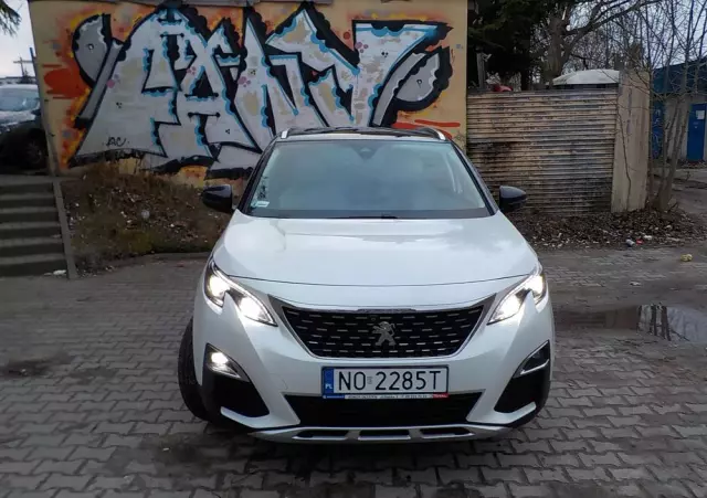PEUGEOT 3008 1.2 PureTech GPF Allure S&S