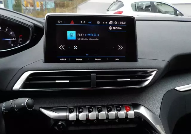 PEUGEOT 3008 1.2 PureTech GPF Allure S&S