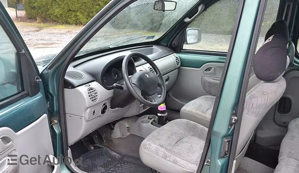 RENAULT Kangoo 