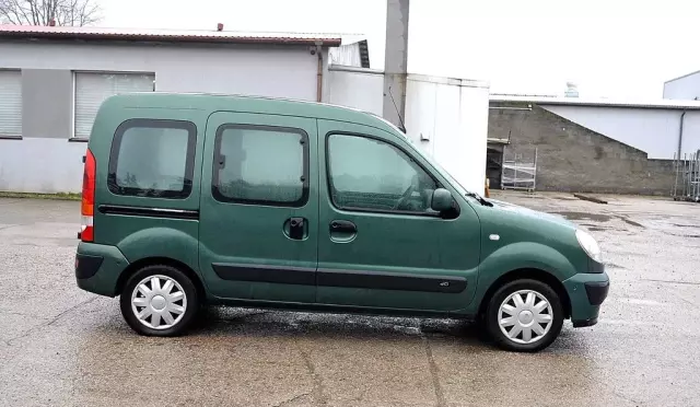 RENAULT Kangoo 
