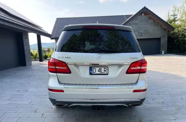 MERCEDES-BENZ GLS 