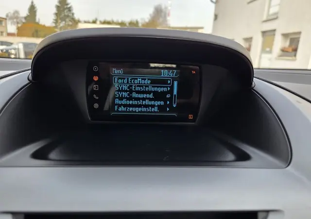 FORD B-MAX 1.4 SYNC Edition