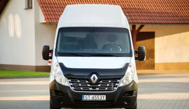 RENAULT Master 