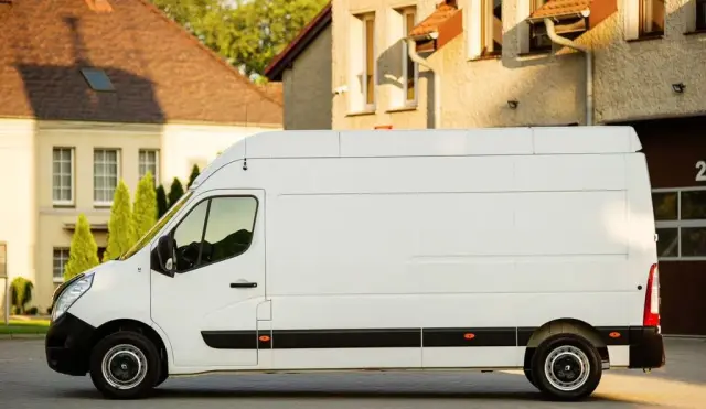 RENAULT Master 