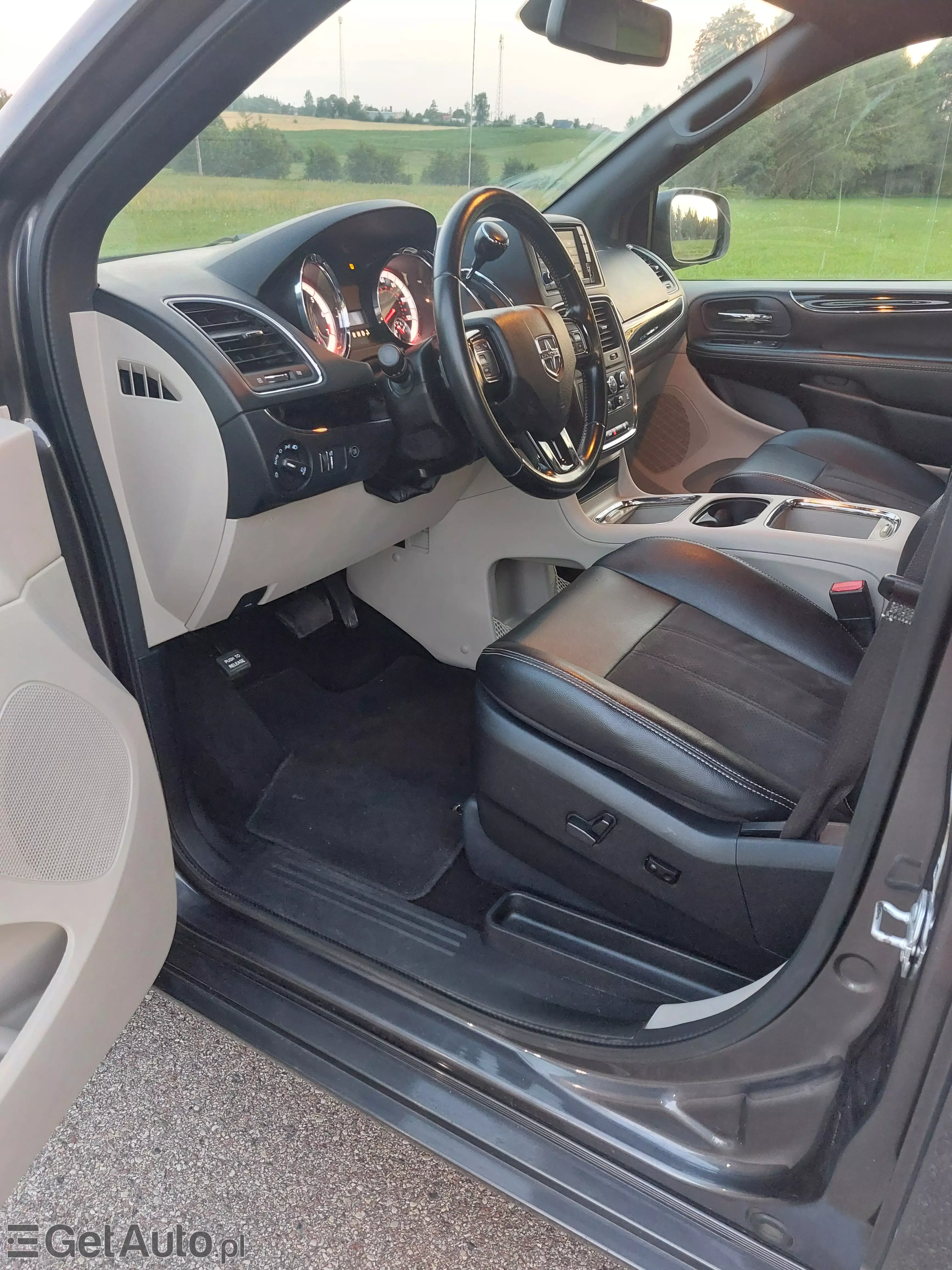 DODGE GRAND CARAVAN 