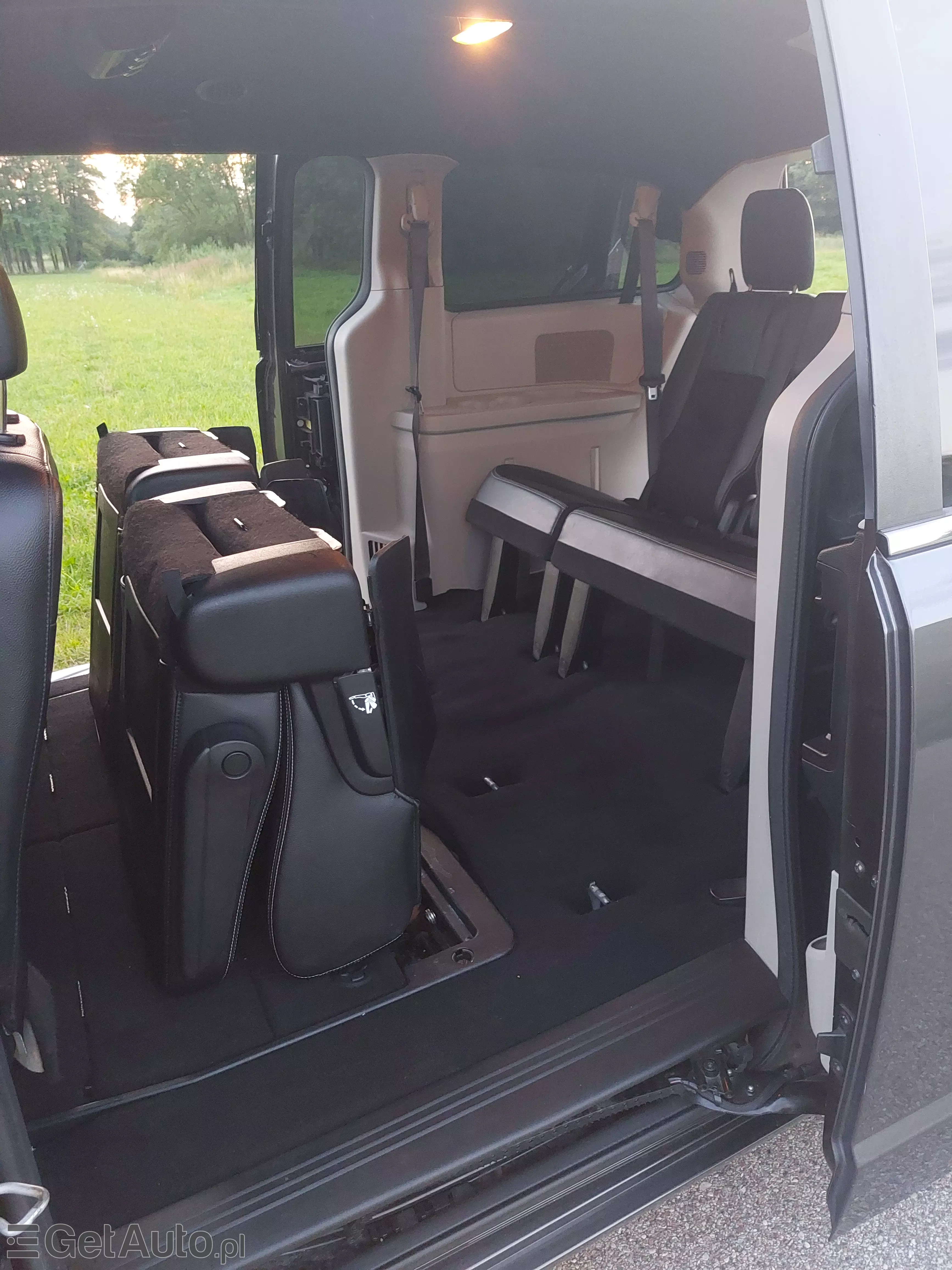 DODGE GRAND CARAVAN 