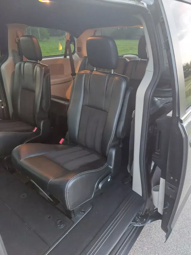 DODGE GRAND CARAVAN 