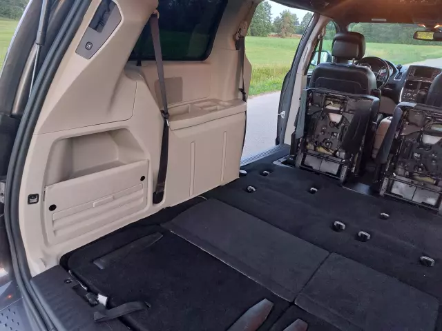 DODGE GRAND CARAVAN 