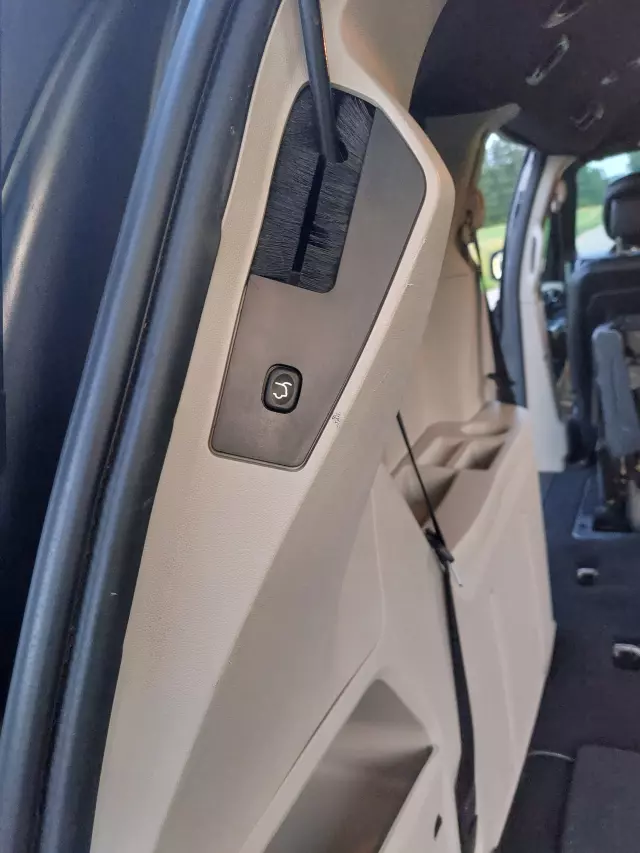 DODGE GRAND CARAVAN 