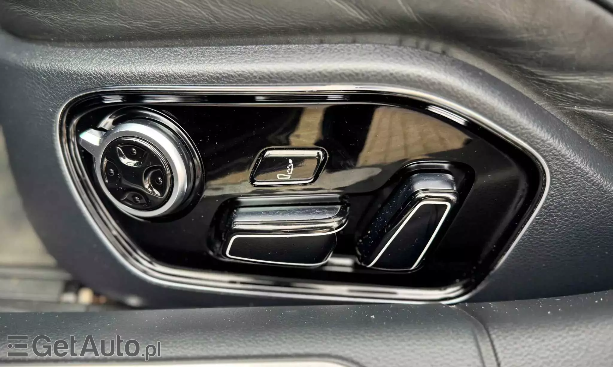 AUDI A8 4.2 TDI DPF quattro tiptronic