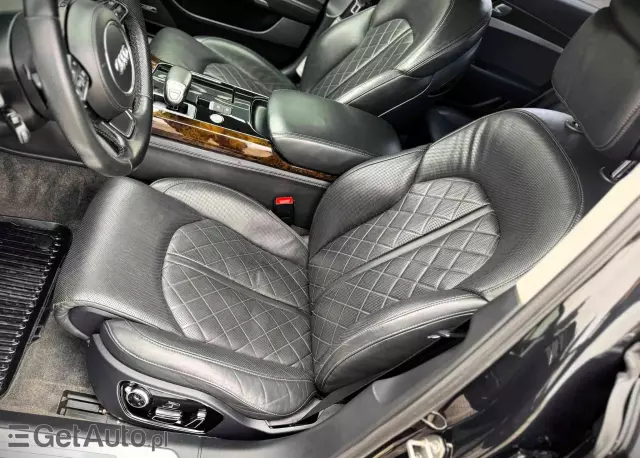 AUDI A8 4.2 TDI DPF quattro tiptronic