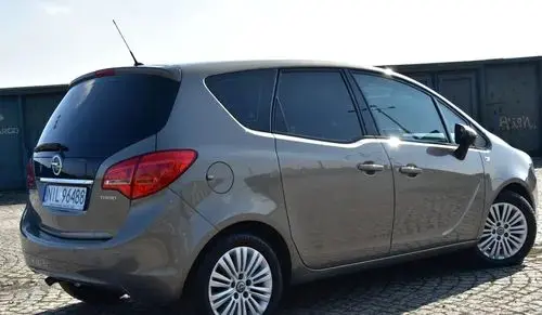 OPEL Meriva 