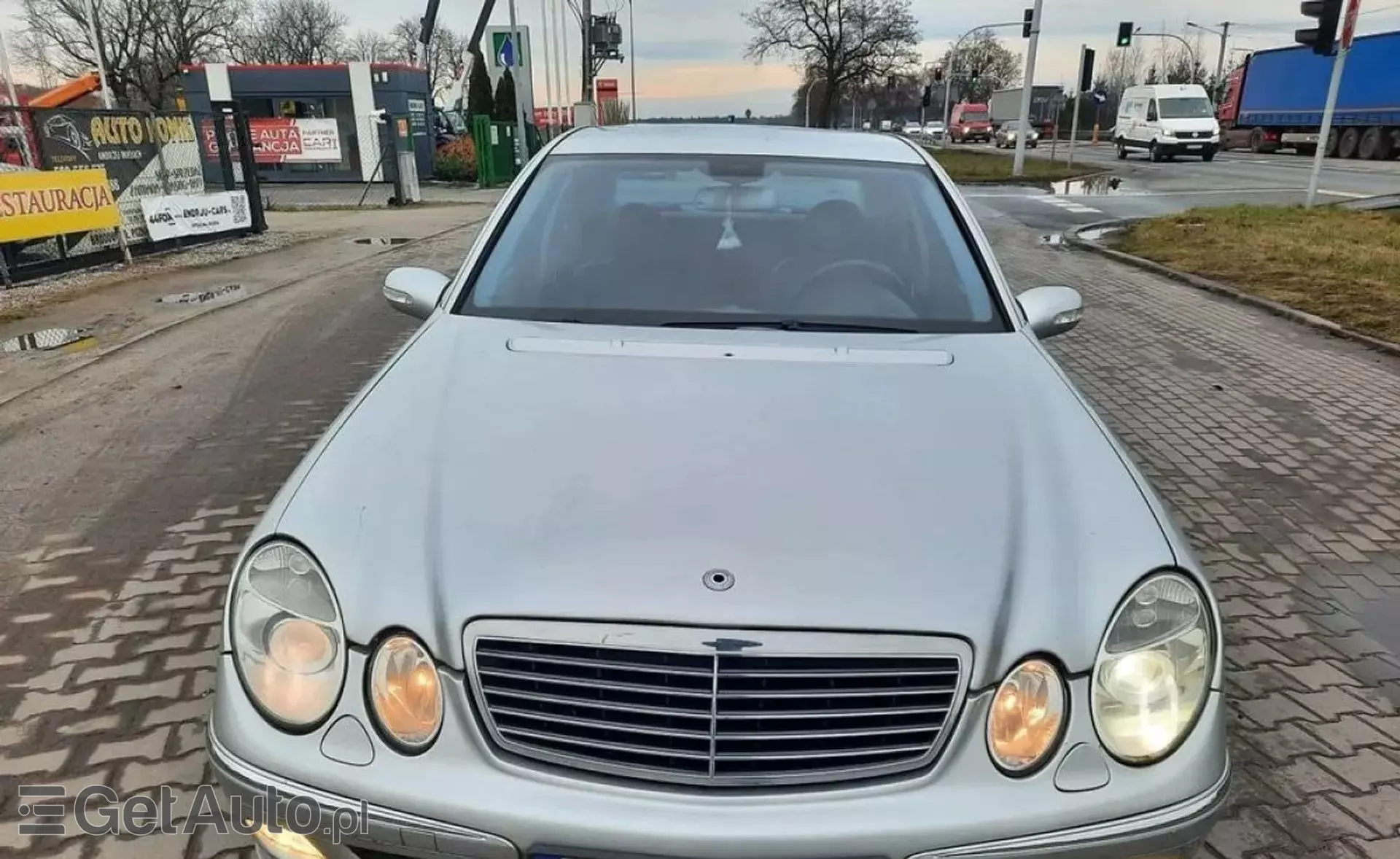 MERCEDES-BENZ Klasa E 