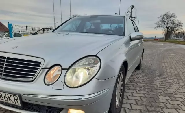 MERCEDES-BENZ Klasa E 