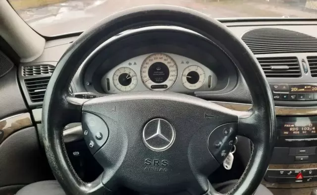 MERCEDES-BENZ Klasa E 