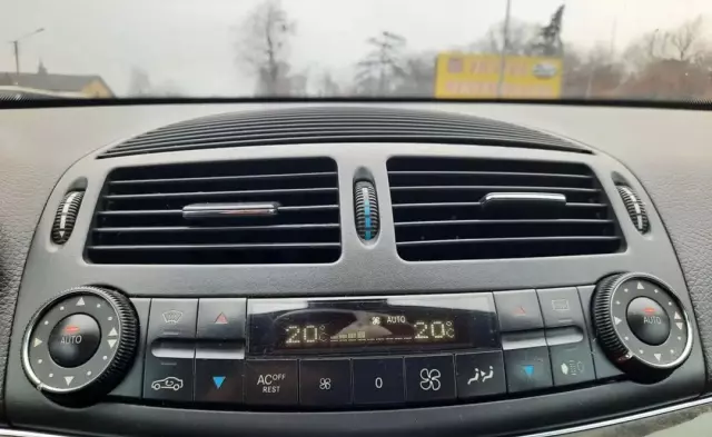 MERCEDES-BENZ Klasa E 