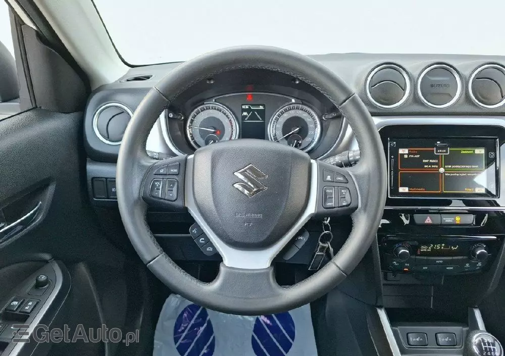 SUZUKI Vitara 