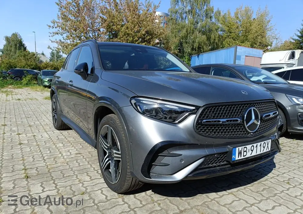 MERCEDES-BENZ GLC 