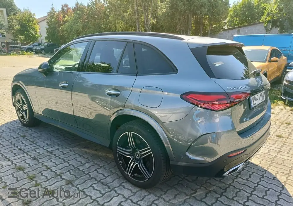 MERCEDES-BENZ GLC 