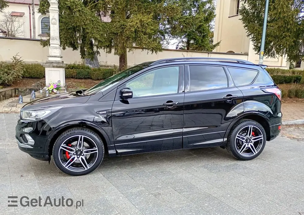 FORD Kuga 1.5 EcoBoost FWD ST-Line