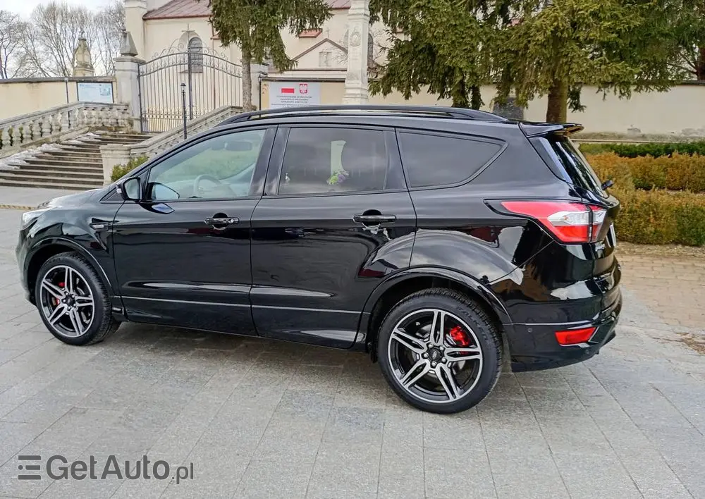 FORD Kuga 1.5 EcoBoost FWD ST-Line