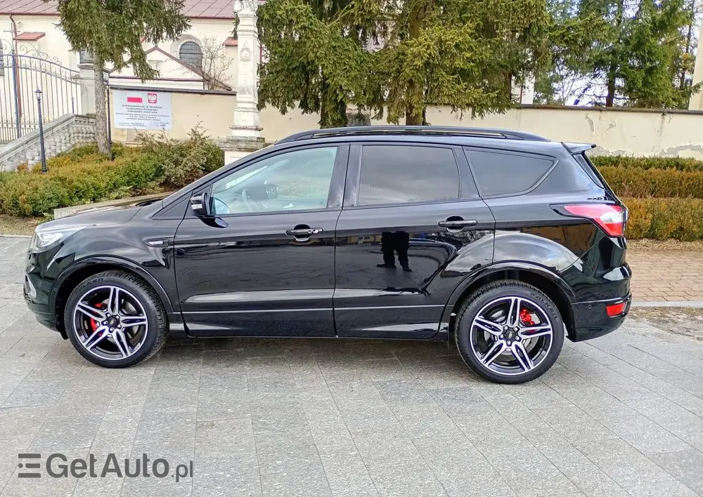 FORD Kuga 1.5 EcoBoost FWD ST-Line