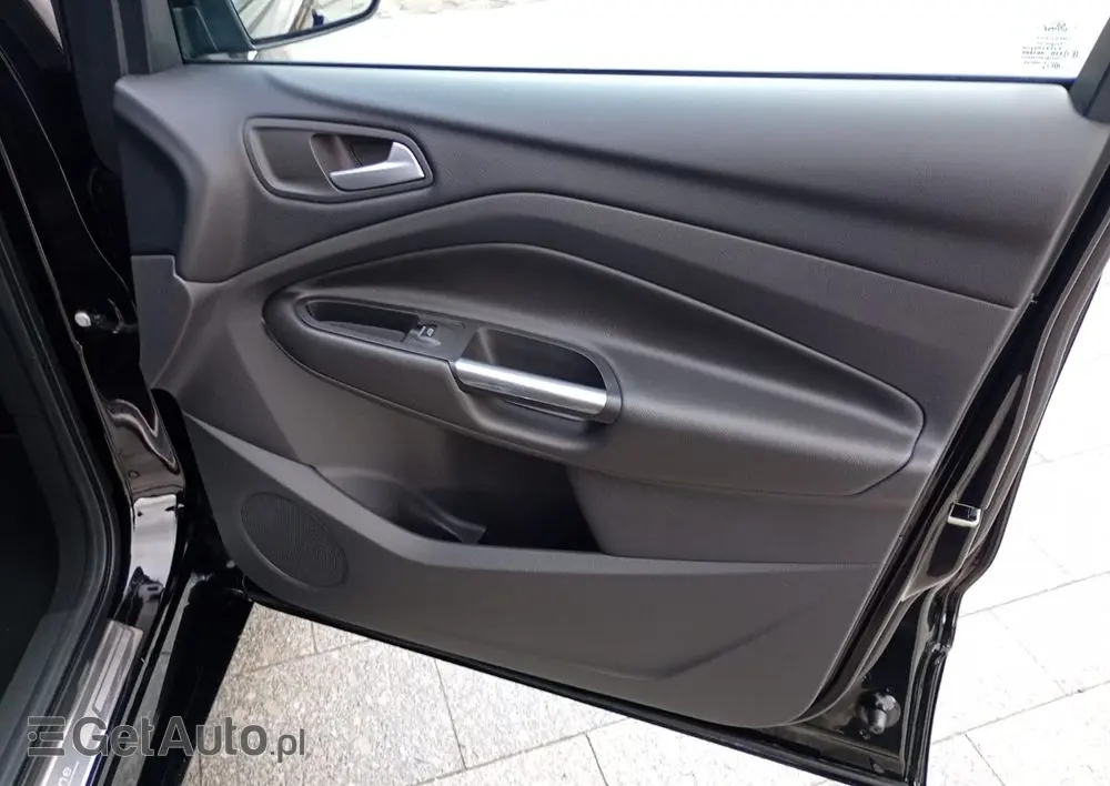 FORD Kuga 1.5 EcoBoost FWD ST-Line