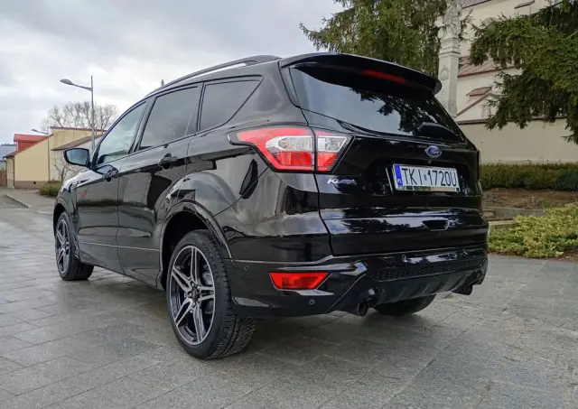 FORD Kuga 1.5 EcoBoost FWD ST-Line